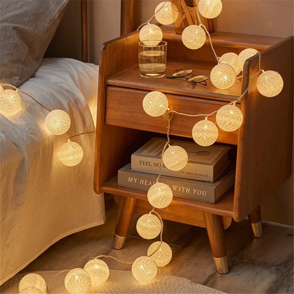 Halloween Cotton Garland Balls - đánh giá và giá Fairy Lights Bedroom