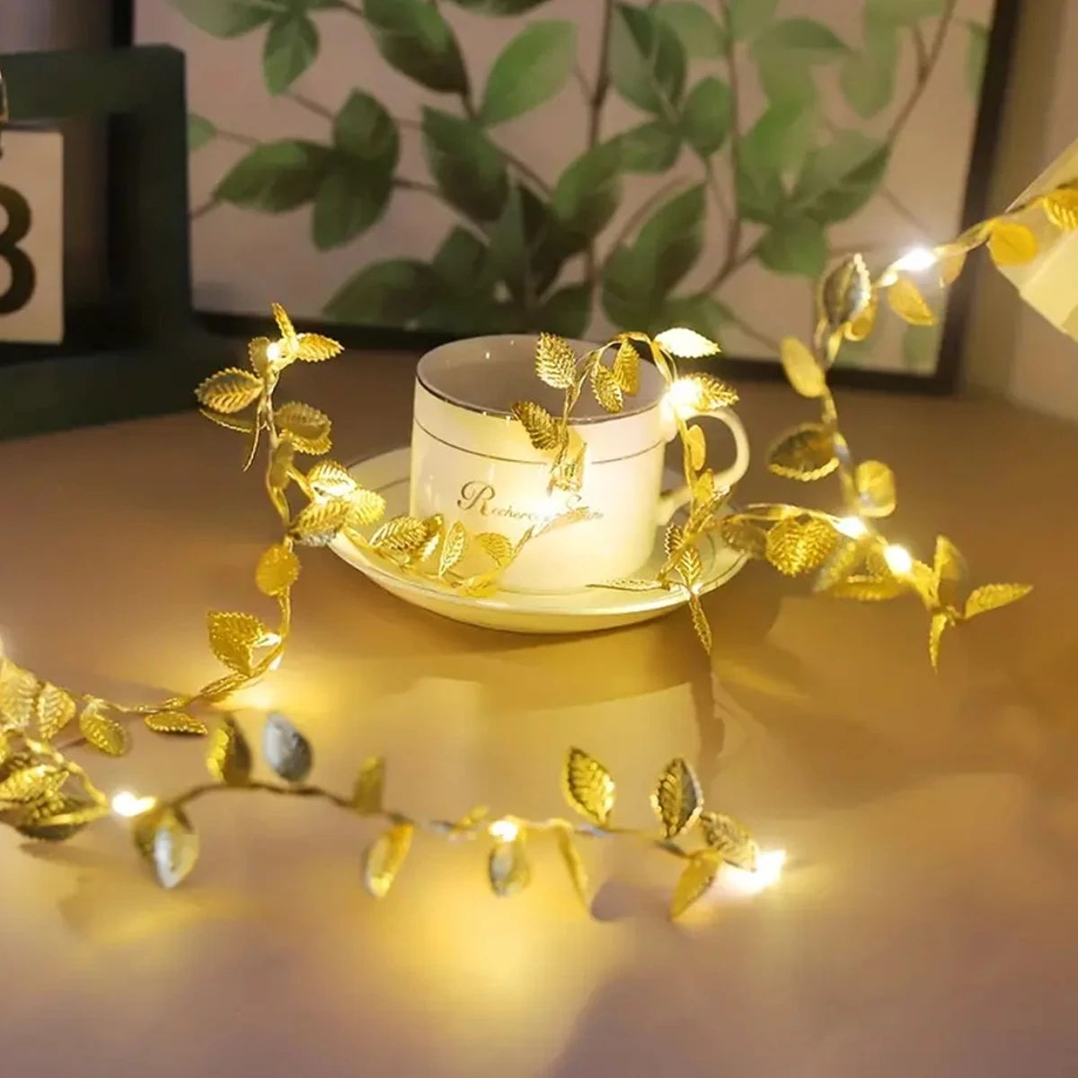 LED Golden Leaves String Light - đánh giá và giá Fairy Lights Bedroom