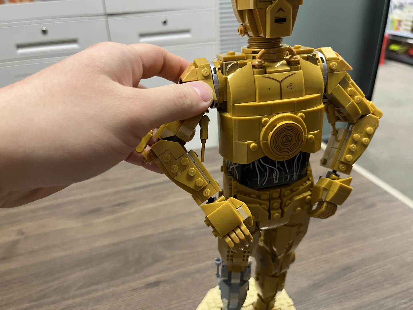 New MOC Golden Robot Model Bui - đánh giá và giá Home Decor Disney